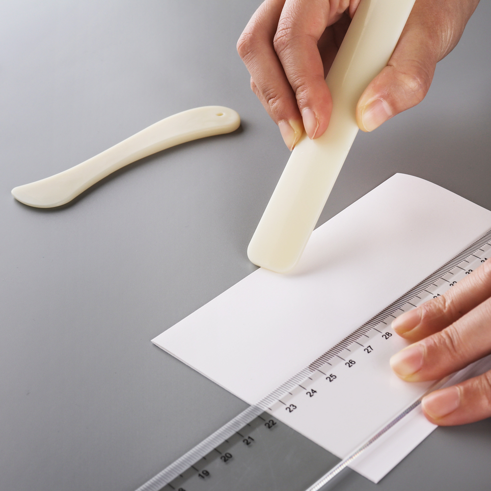 Papierrimpel en botmap voor he - Bone Folder Tool recensie en prijs